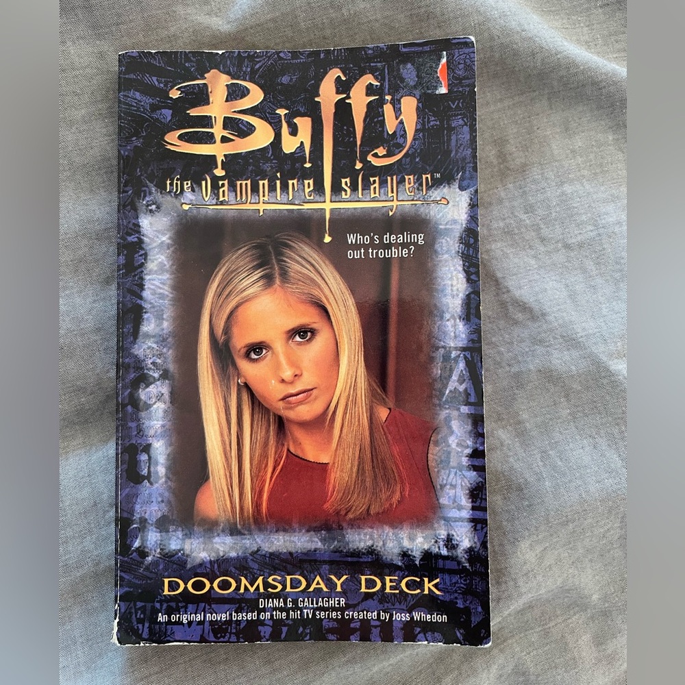 Buffy the Vampire Slayer Doomsday Deck Book